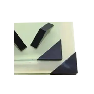 bl037372 ke goc kep kinh nhua pp mau den kt35x35x10mm